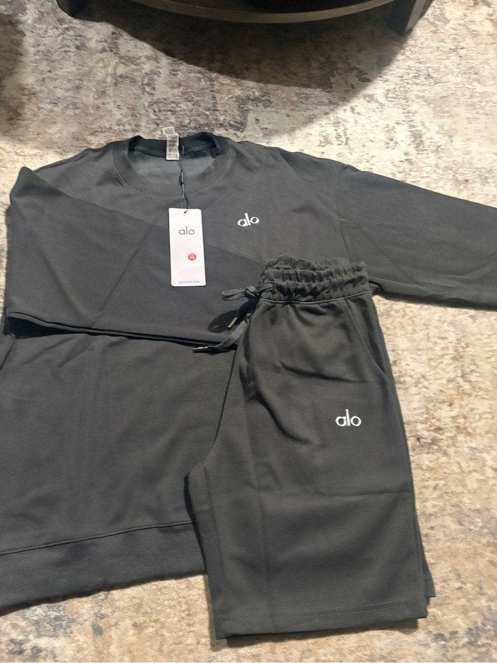 ALO Yoga Gray Lightweight Crewneck Top & Drawstring Shorts Set